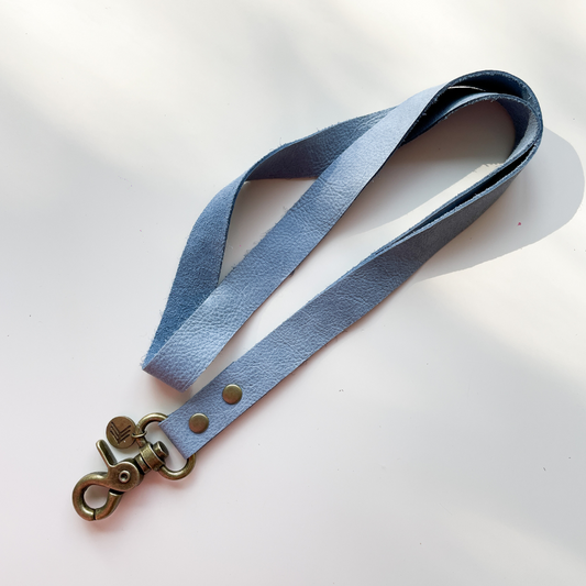 Lanyard Cuero Celeste